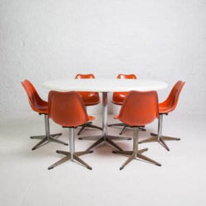 Cj De Mesa De Jantar E 06 Cadeiras.