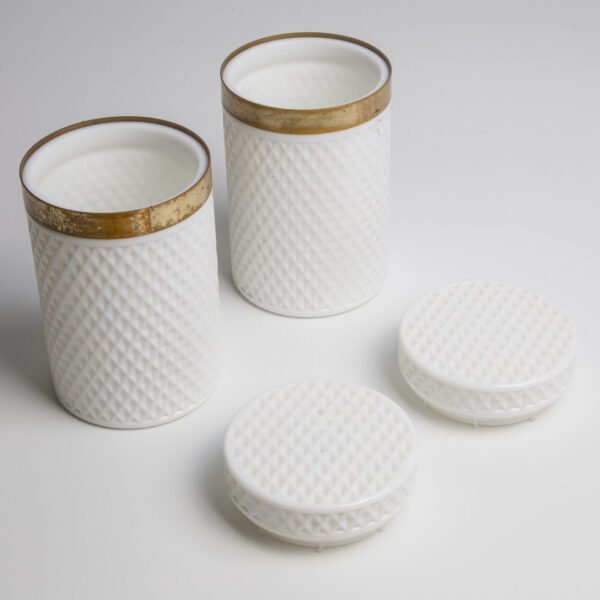 Par De Potiches Em Milk Glass - Imagem 3