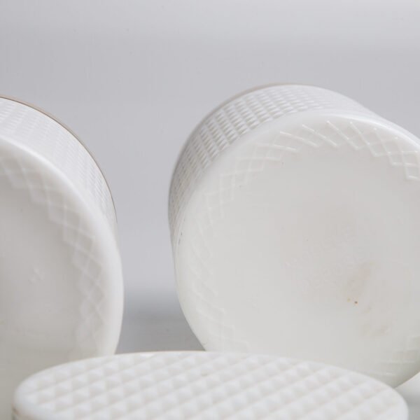 Par De Potiches Em Milk Glass - Imagem 7