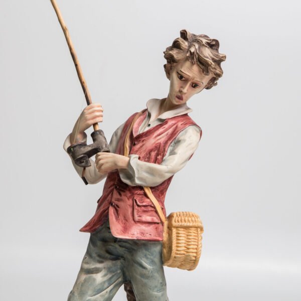 Escultura Em Resina Capodimonte - Pescador - Imagem 5