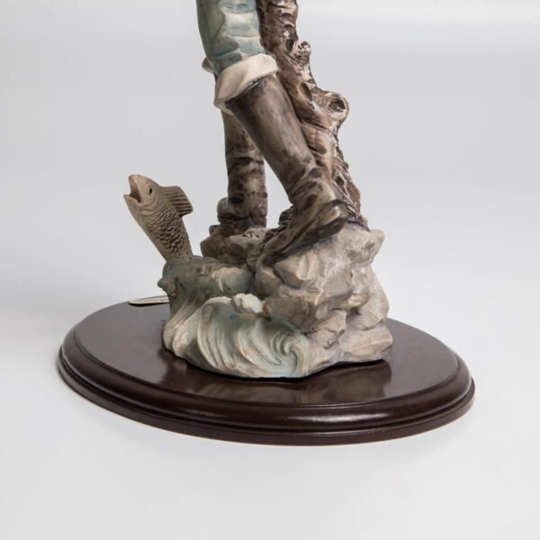 Escultura Em Resina Capodimonte - Pescador - Imagem 7