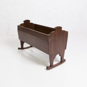 Berço Infantil Em Madeira De Cedro