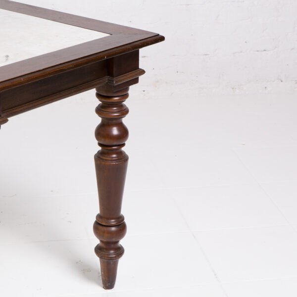 Mesa De Apresentação Em Madeira E Mármore - Imagem 6