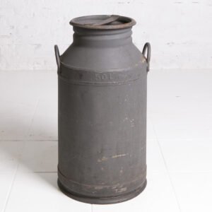 Tarro De Leite Em Ferro