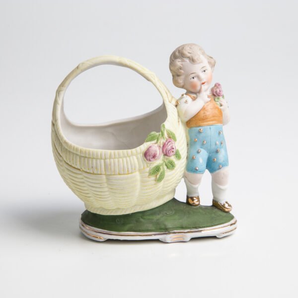 Vaso em Biscuit - Menina - Imagem 3