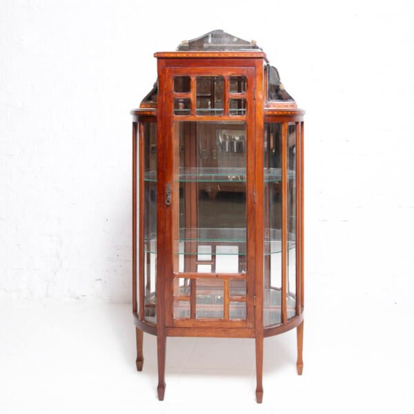 Cristaleira Art Nouveau