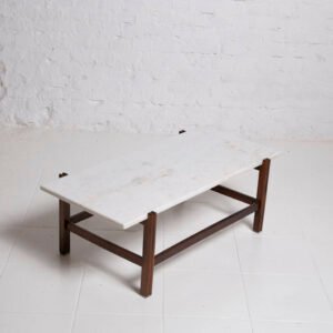 Mesa de centro em Jacarandá